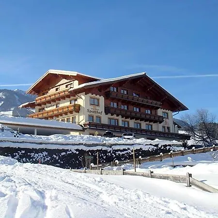 Sporthof Hotel 3*
