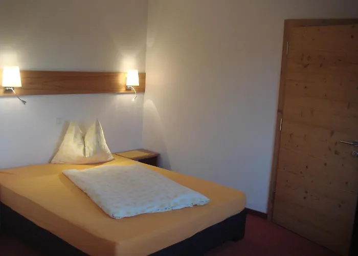 斯波特豪士酒店 3* 斯拉德明