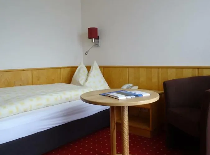 斯波特豪士酒店 3* 斯拉德明